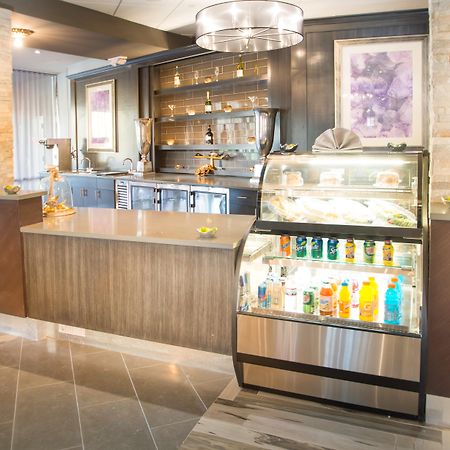 Crowne Plaza Saddle Brook By Ihg Hotel Exterior photo