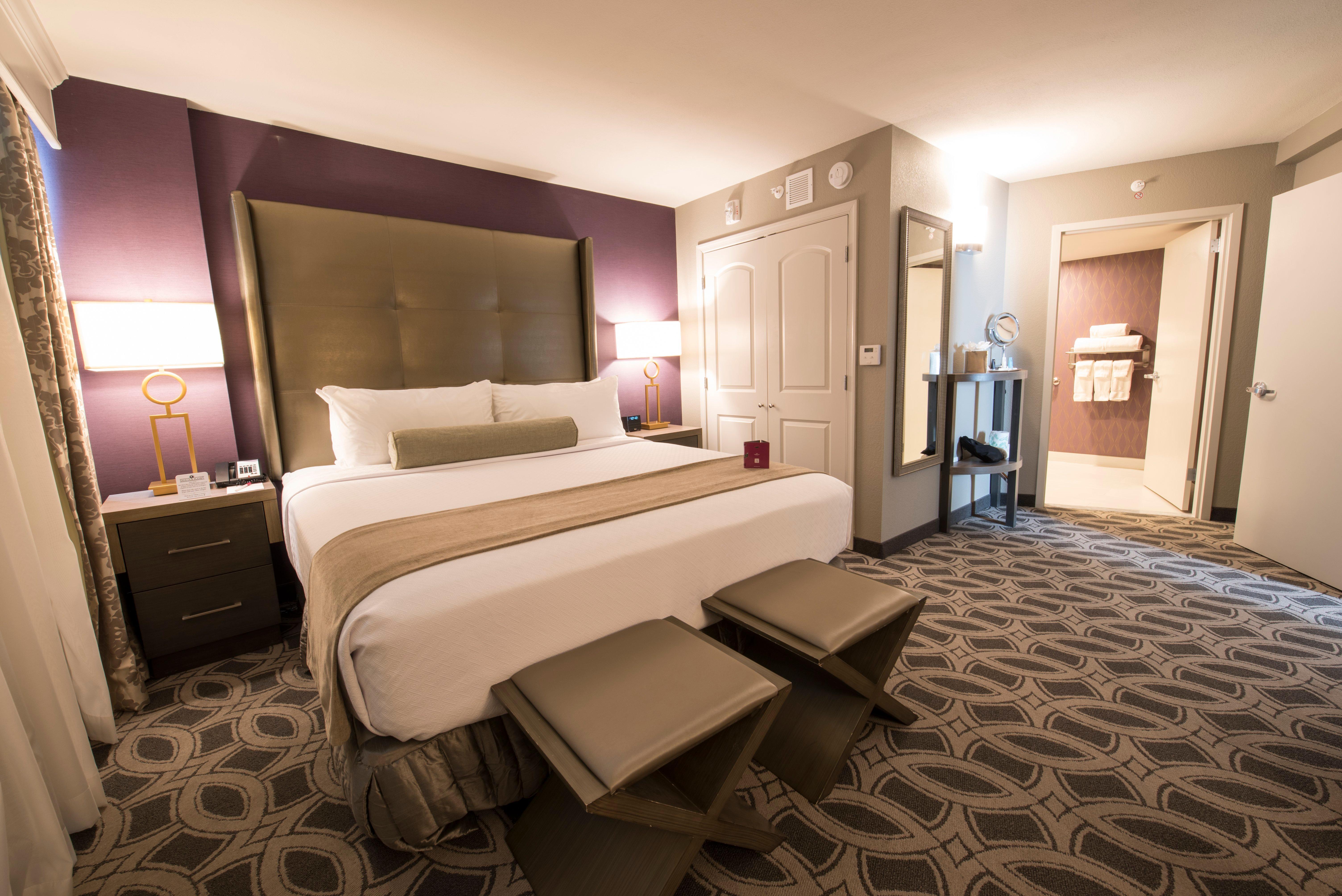 Crowne Plaza Saddle Brook By Ihg Hotel Exterior photo