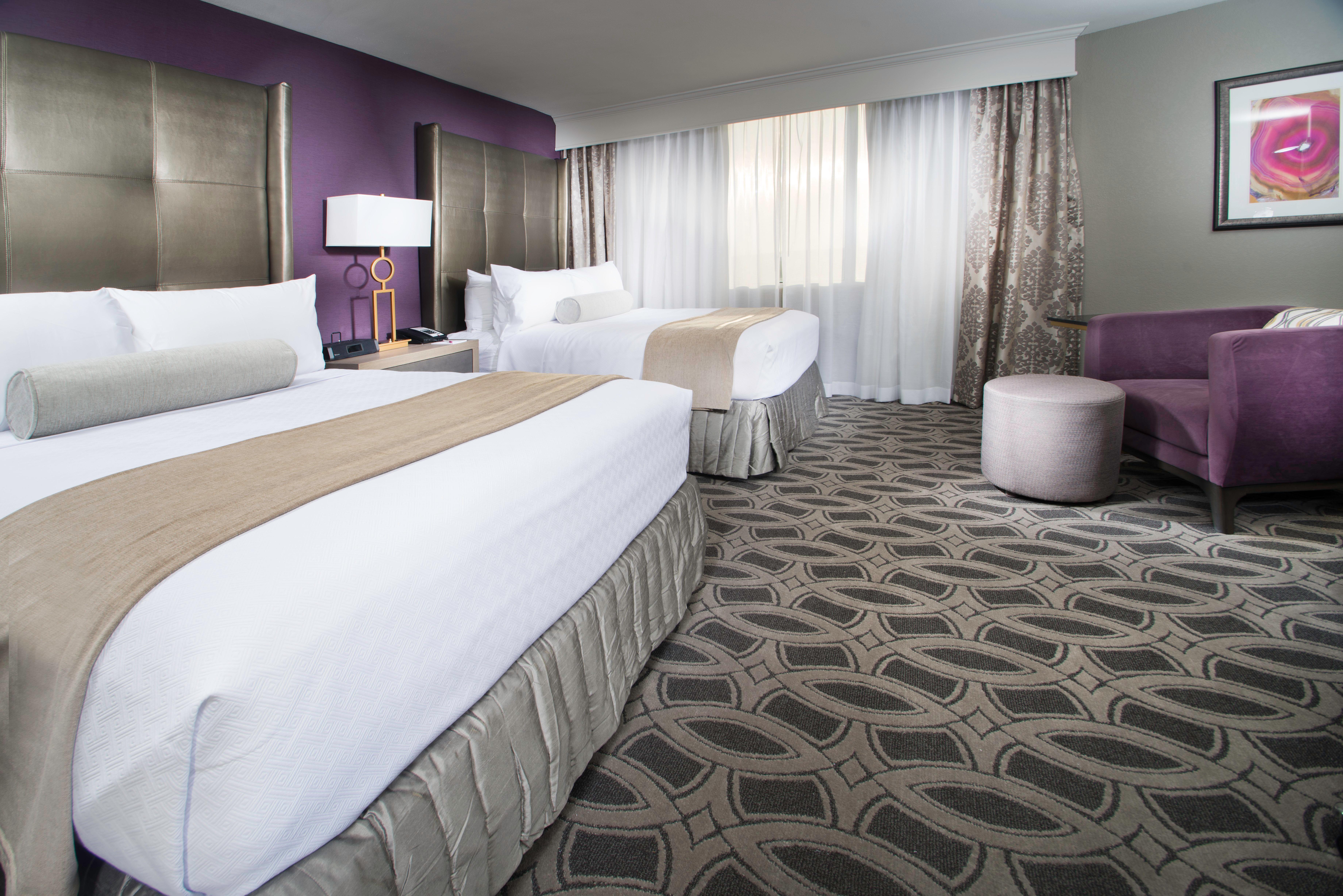 Crowne Plaza Saddle Brook By Ihg Hotel Exterior photo
